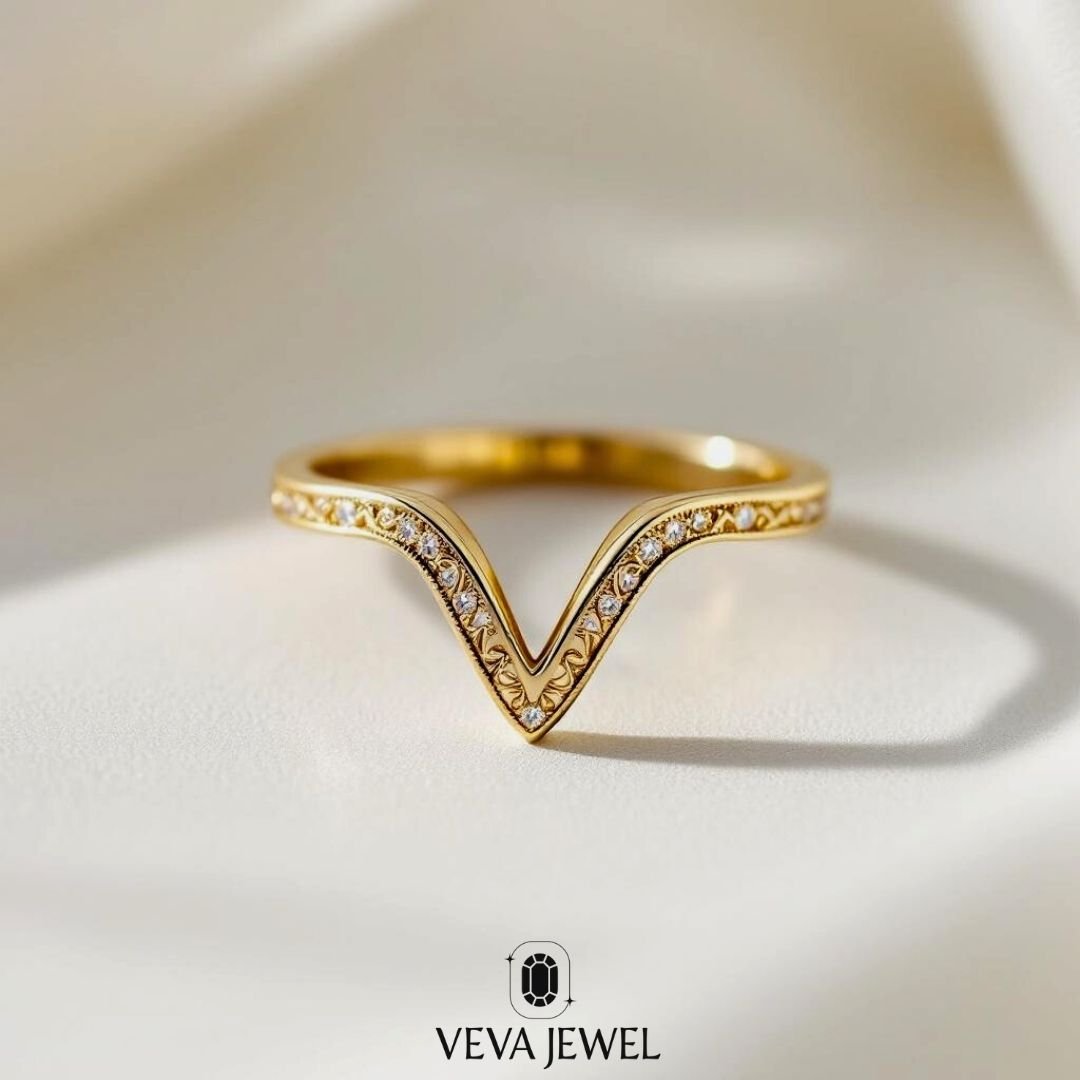 Diamond Chevron Wedding Band, Yellow Gold V Ring, Engraved Curved Band