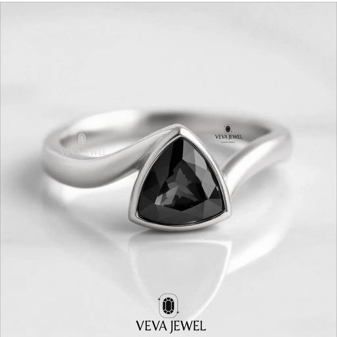 Minimalist gold ring with trillion grey moissanite stone