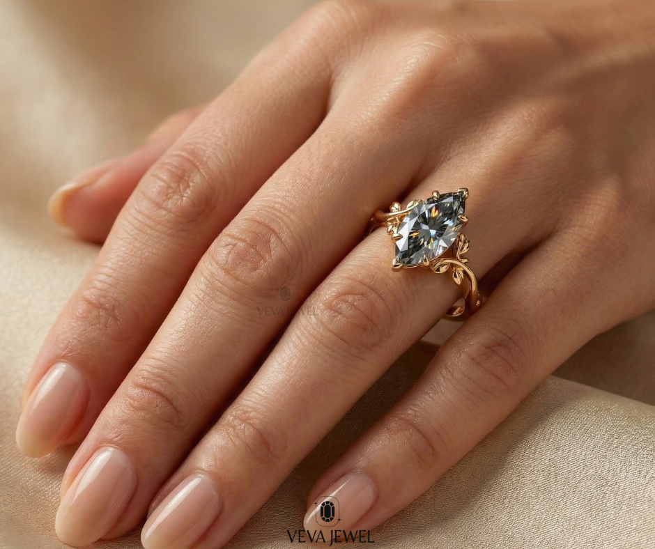 Fine jewelry moissanite bridal ring in gold